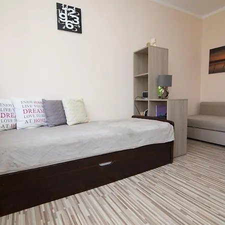 Apartament Regina Apartman *